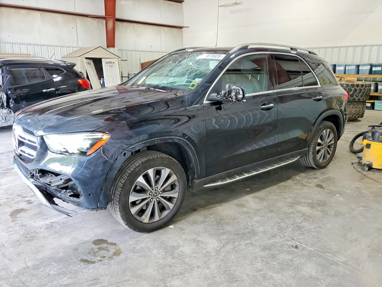 2020 Mercedes-Benz GLE 350, VIN 4JGFB4KB4LA128097 — Front end