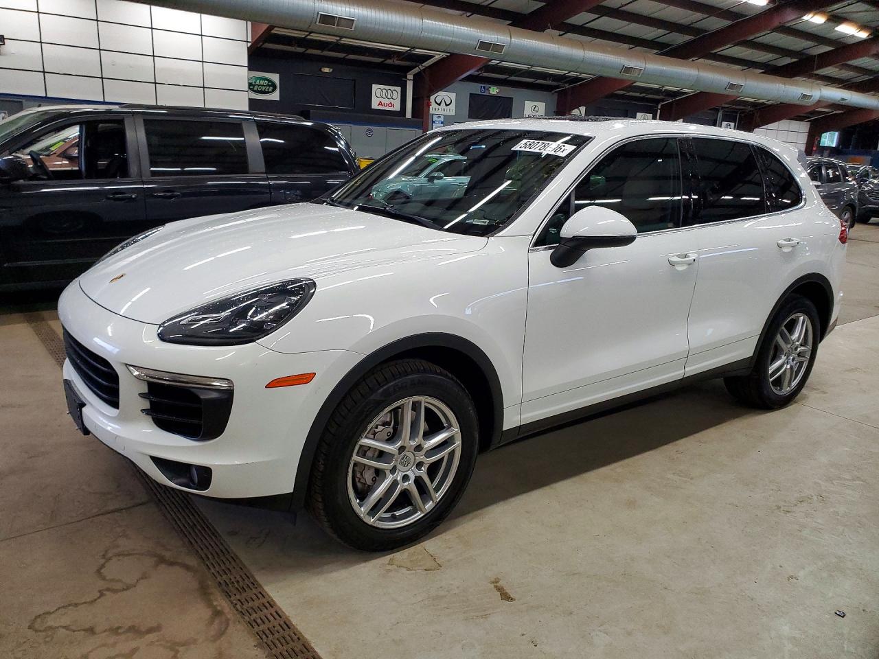2015 Porsche Cayenne S, VIN WP1AB2A22FLA57445 — Minor dents and scratches
