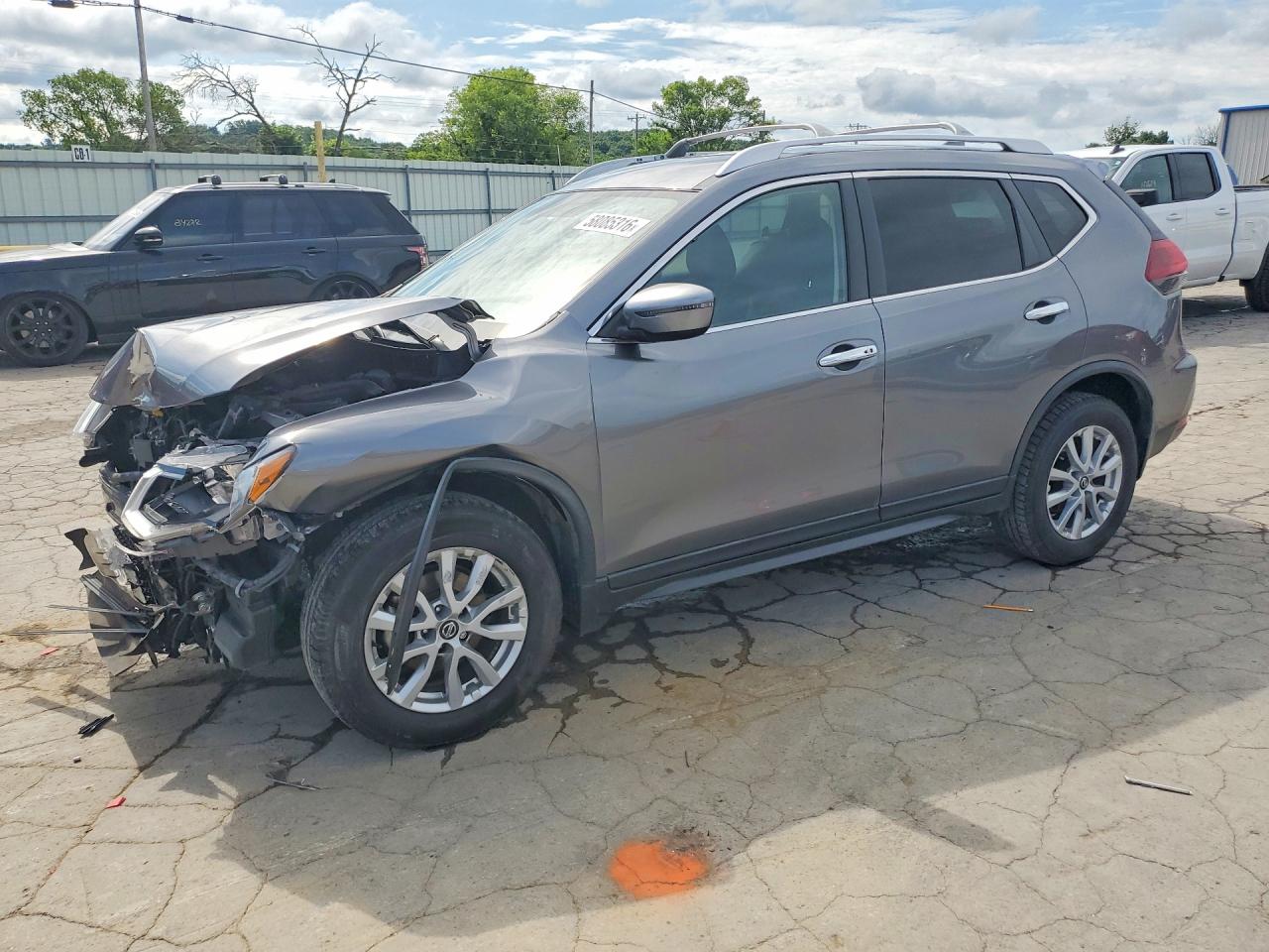 2019 Nissan Rogue SV, VIN KNMAT2MT0KP516154 — Front end