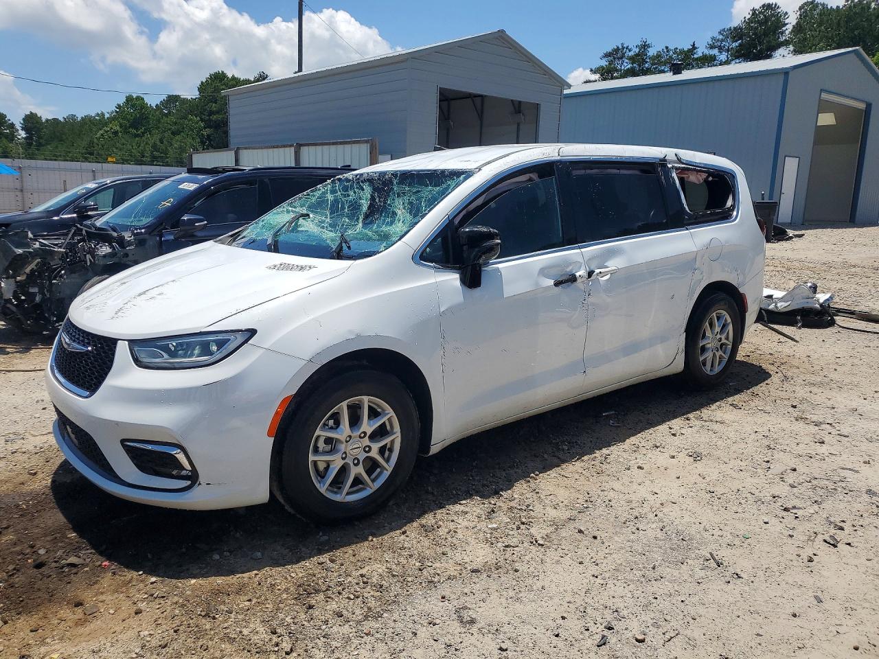 2025 Chrysler Pacifica Select, VIN 2C4RC1BGXSR509729 — All over