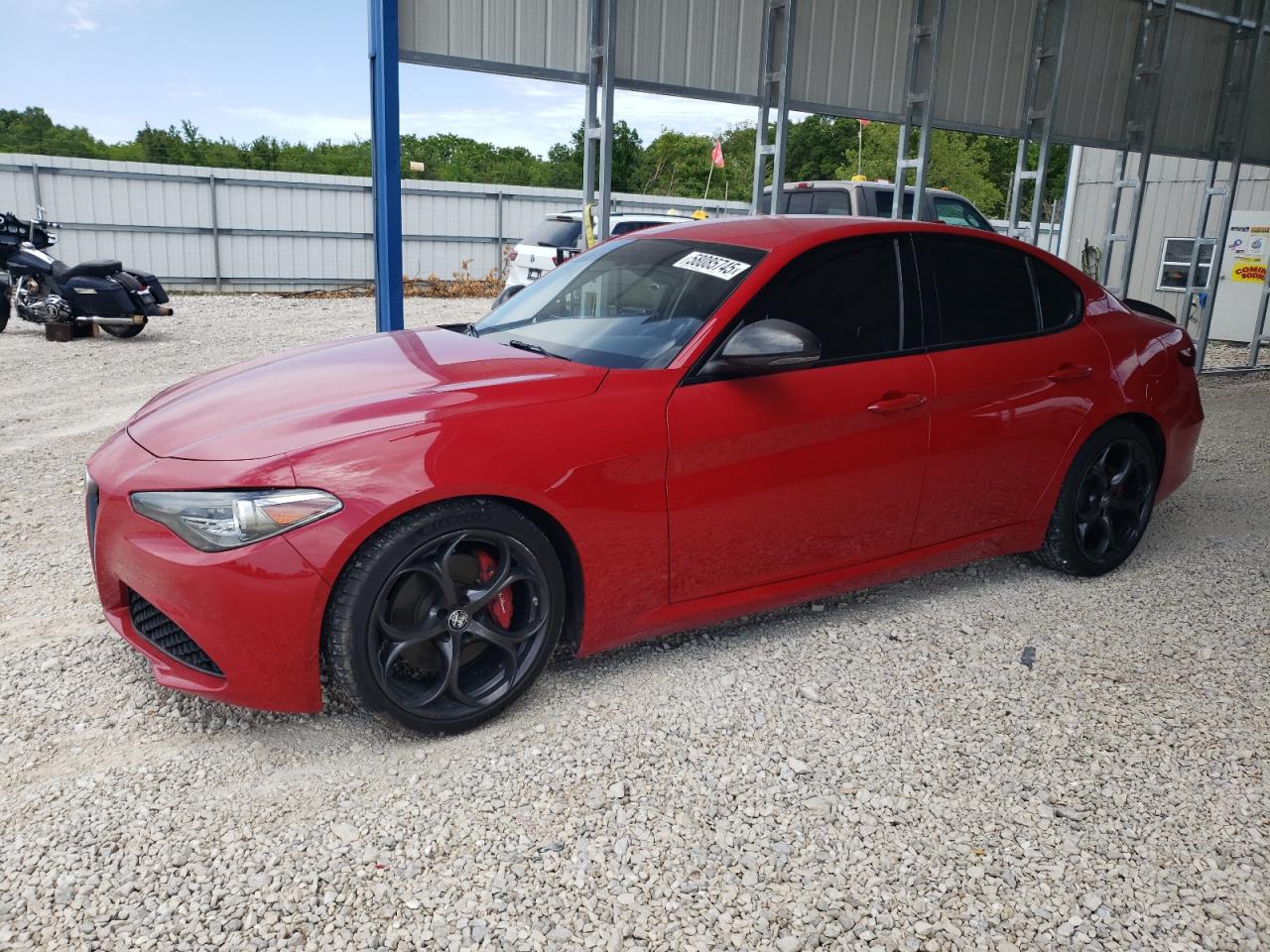2019 Alfa Romeo Giulia, VIN ZARFAMAN8K7600015 — Roof