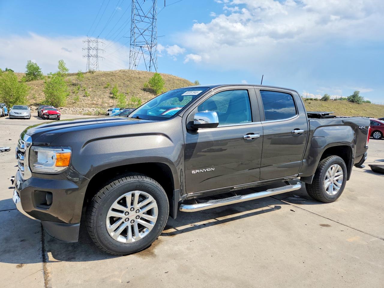 2020 GMC Canyon 4WD SLT, VIN 1GTG6DEN7L1118912 — Rear end