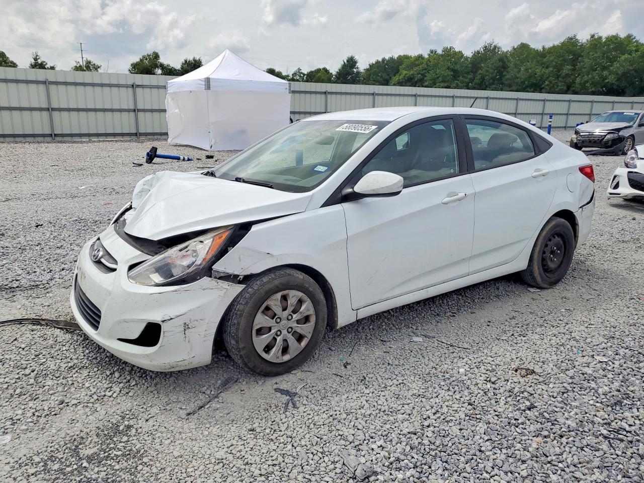 2017 Hyundai Accent SE, VIN KMHCT4AE1HU290089 — Auction photo 1 of 12