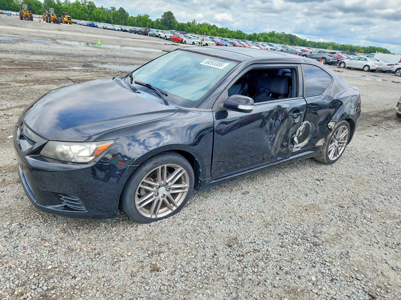 2011 Scion tC, VIN JTKJF5C79B3017639 — Бок