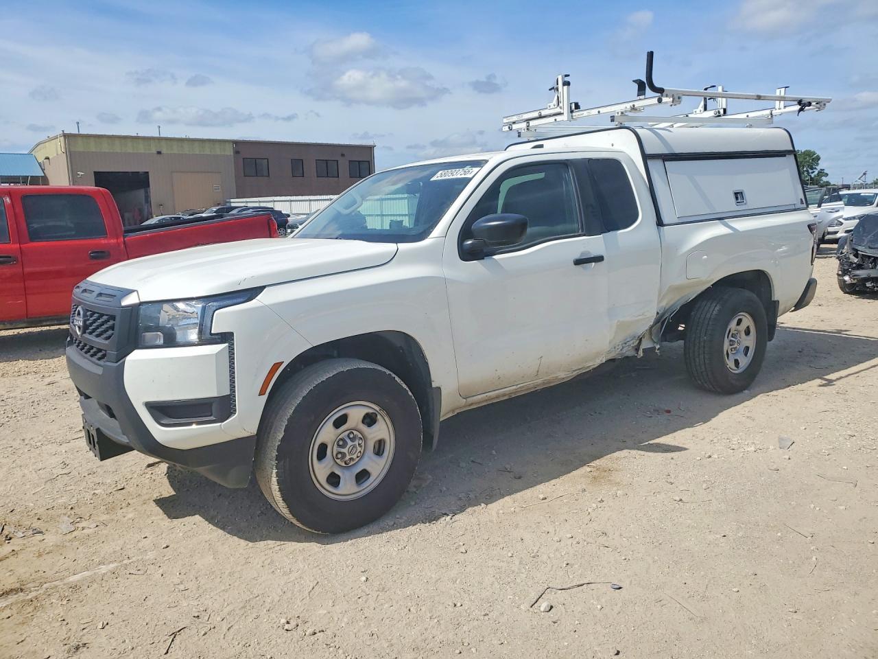 2025 Nissan Frontier SV, VIN 1N6ED1CM9SN609945 — Side