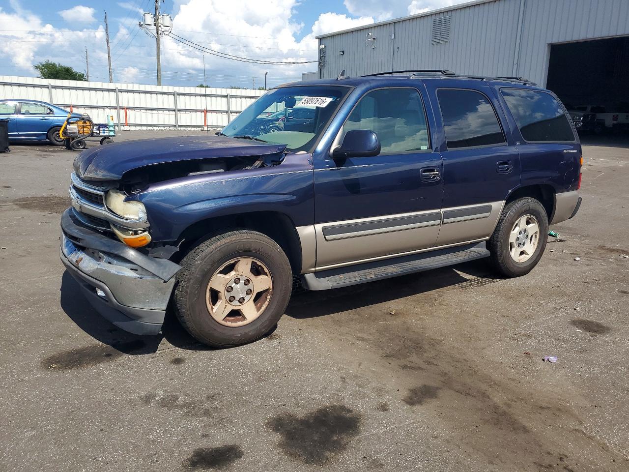 2006 Chevrolet Tahoe LT, VIN 1GNEC13T66R118185 — Front end