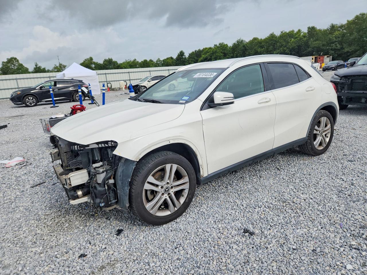 2019 Mercedes-Benz GLA 250, VIN WDCTG4EB1KJ552267 — Front end