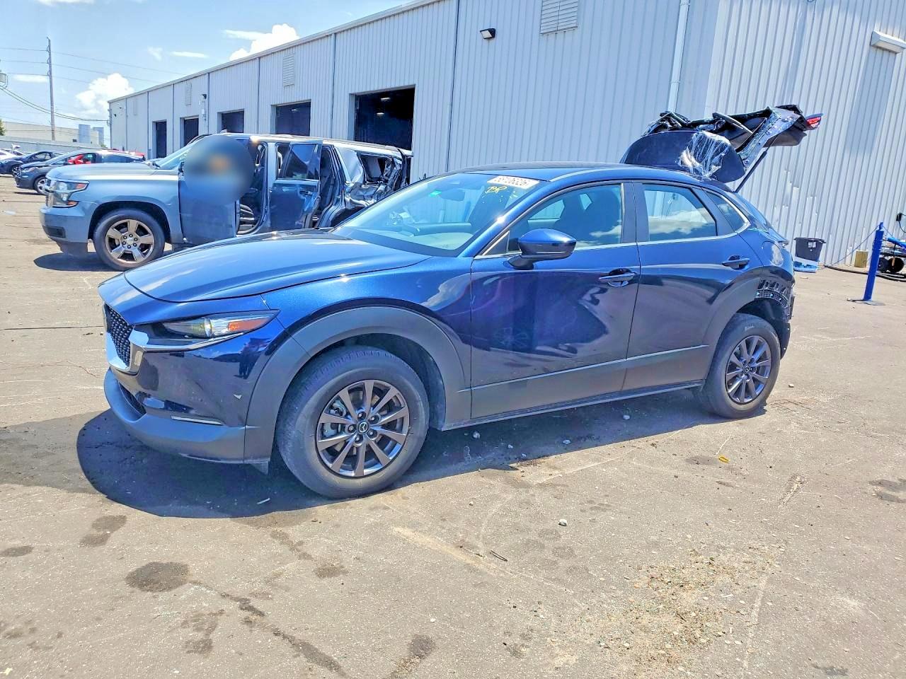 2024 Mazda CX-30 S, VIN 3MVDMBAM4RM606736 — Rear end