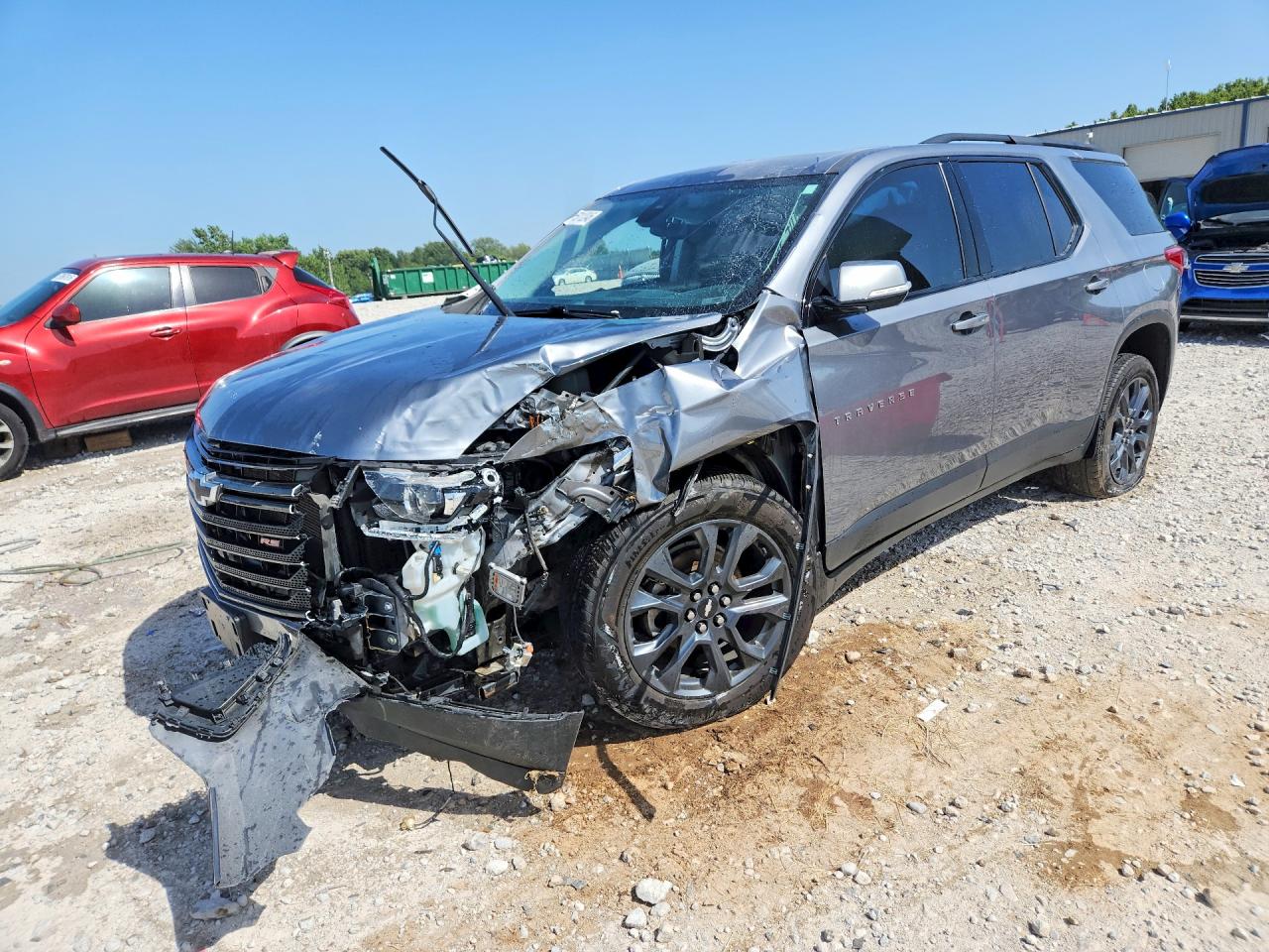 2020 Chevrolet Traverse RS, VIN 1GNEVJKW3LJ125515 — Side