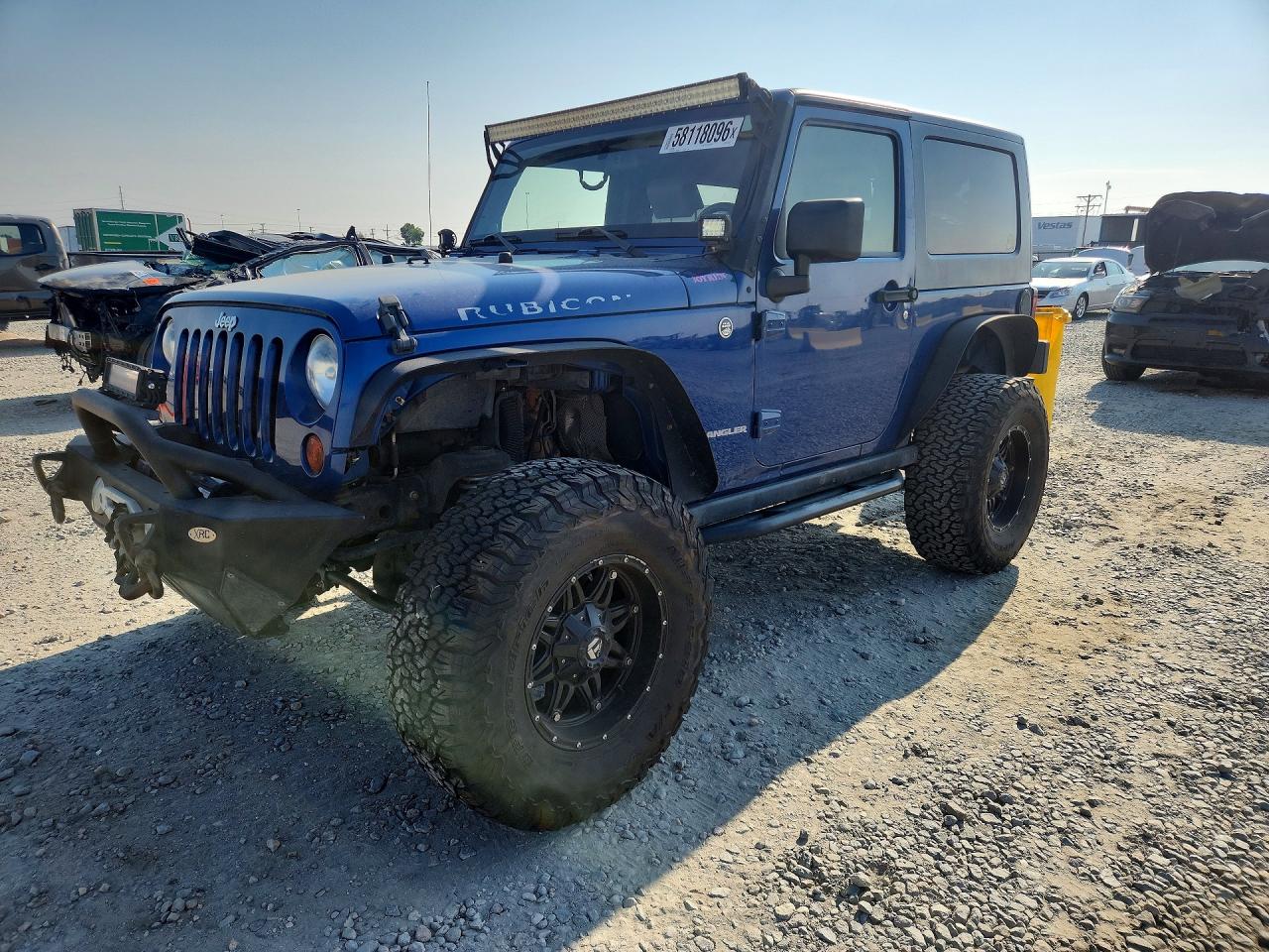 2009 Jeep Wrangler Rubicon, VIN 1J8GA641X9L755985 — Front end
