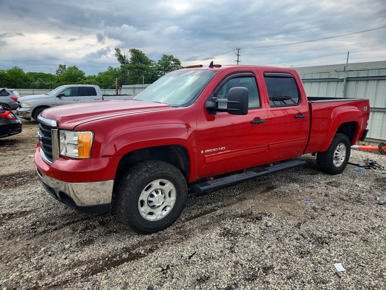 2009 GMC Sierra 2500HD SLE, VIN 1GTHK53K89F137169 — Rear end