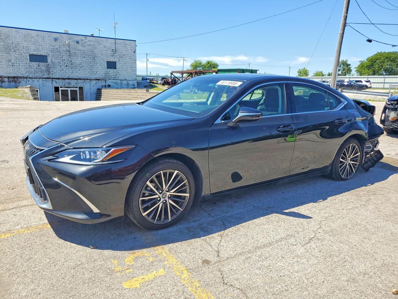 2023 Lexus ES 350, VIN 58ADZ1B11PU140553 — Зад