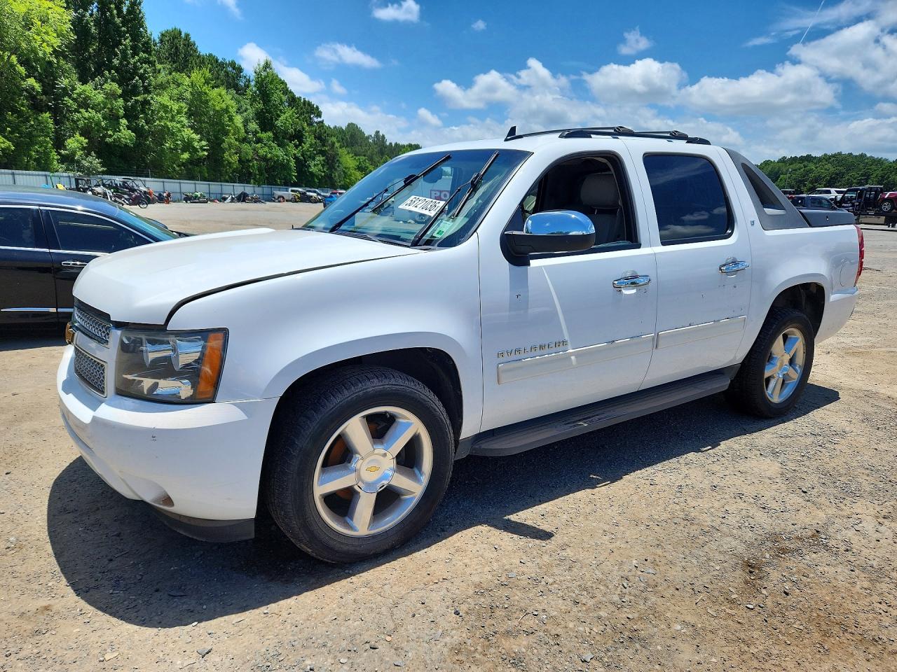 2012 Chevrolet Avalanche LT, VIN 3GNMCFE0XCG308420 — Вода / потоп