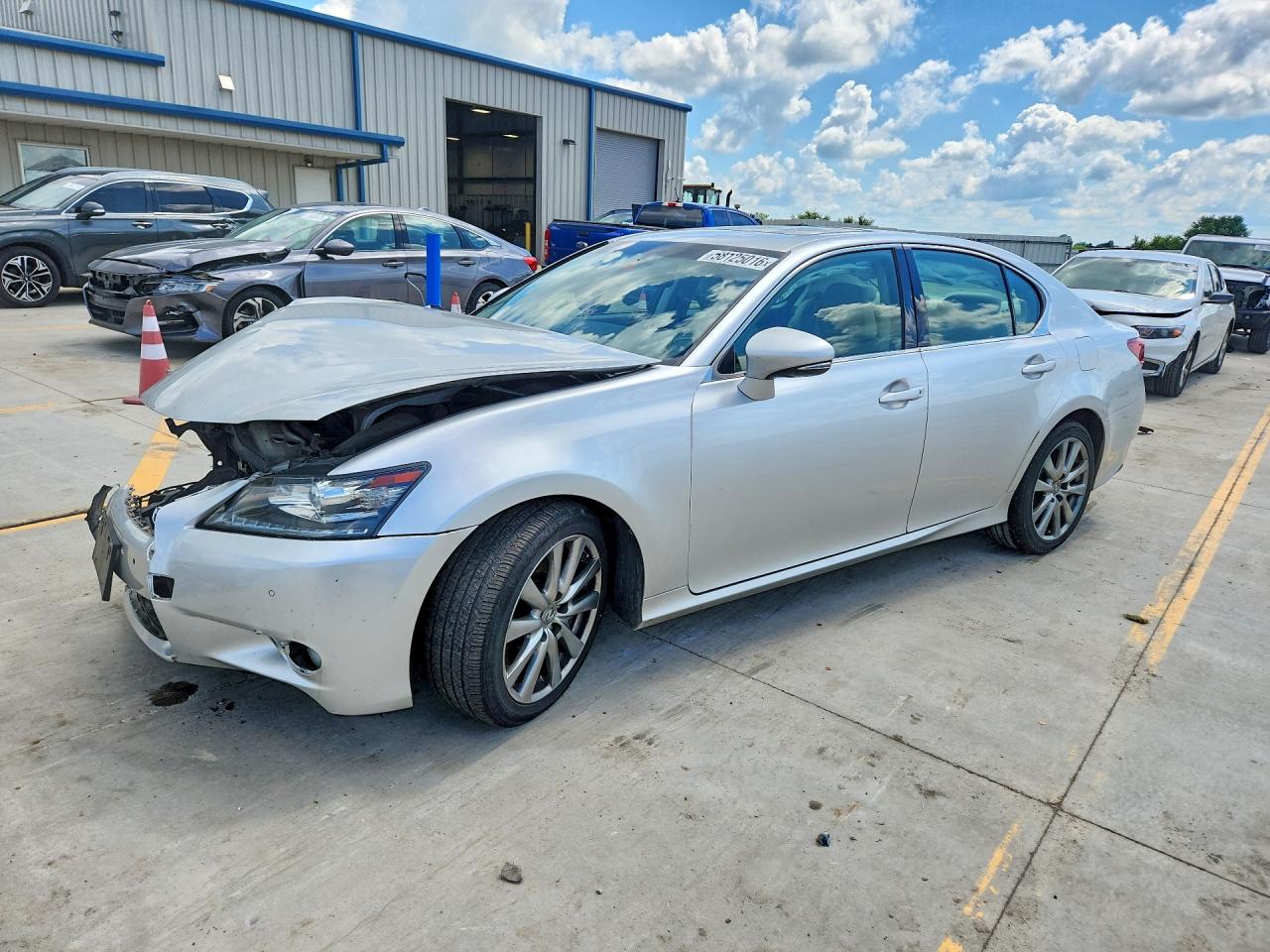 2014 Lexus GS 350, VIN JTHBE1BL3E5039438 — Front end
