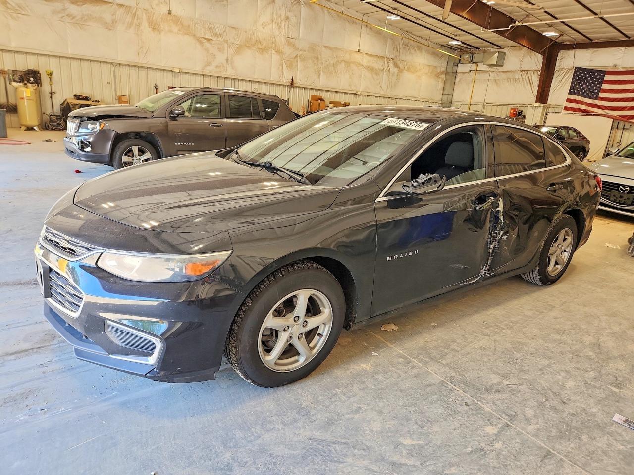 2017 Chevrolet Malibu LS, VIN 1G1ZB5ST8HF231185 — Side