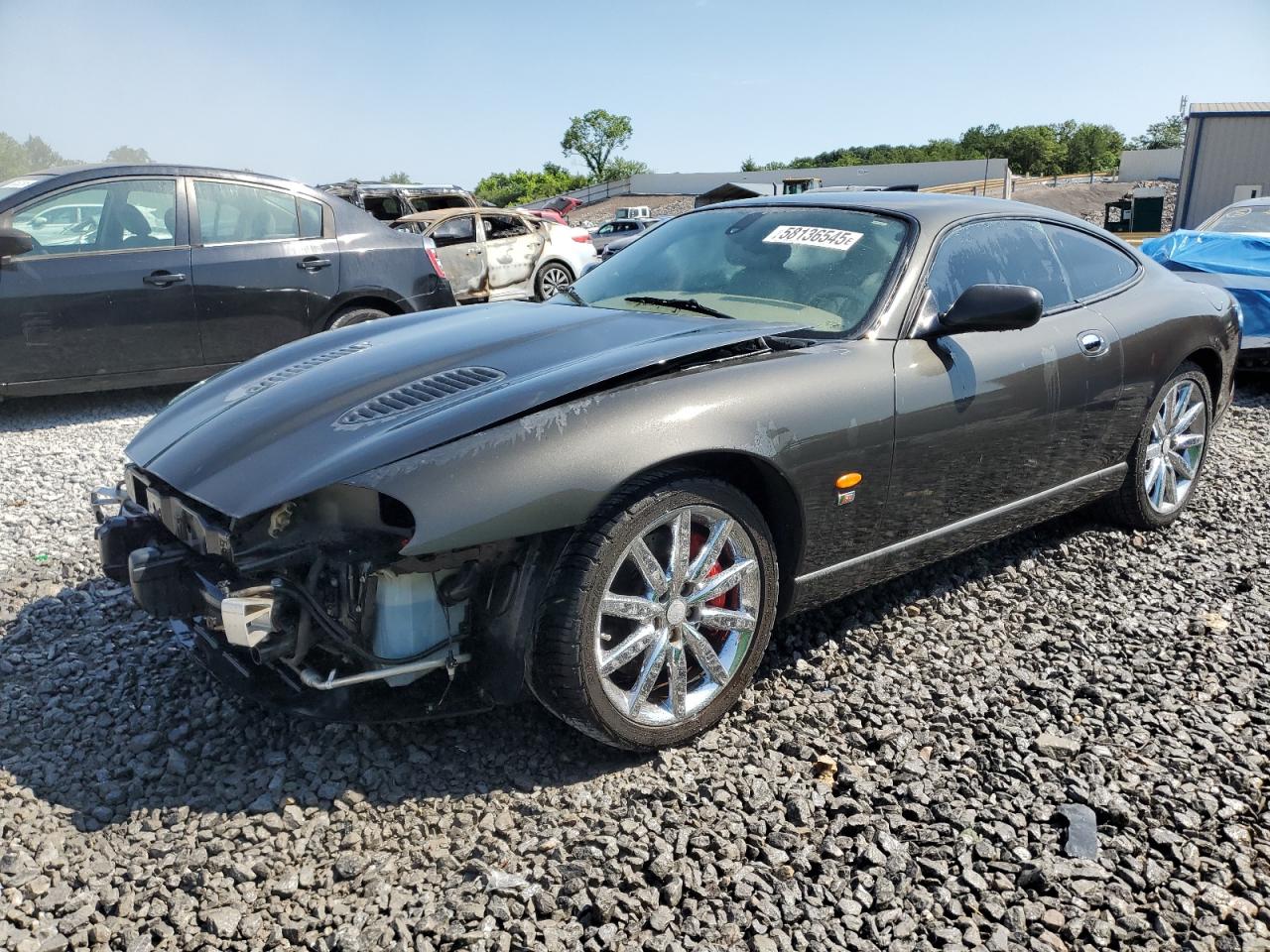2006 Jaguar XK XKR, VIN SAJDA41B963A48470 — Front end