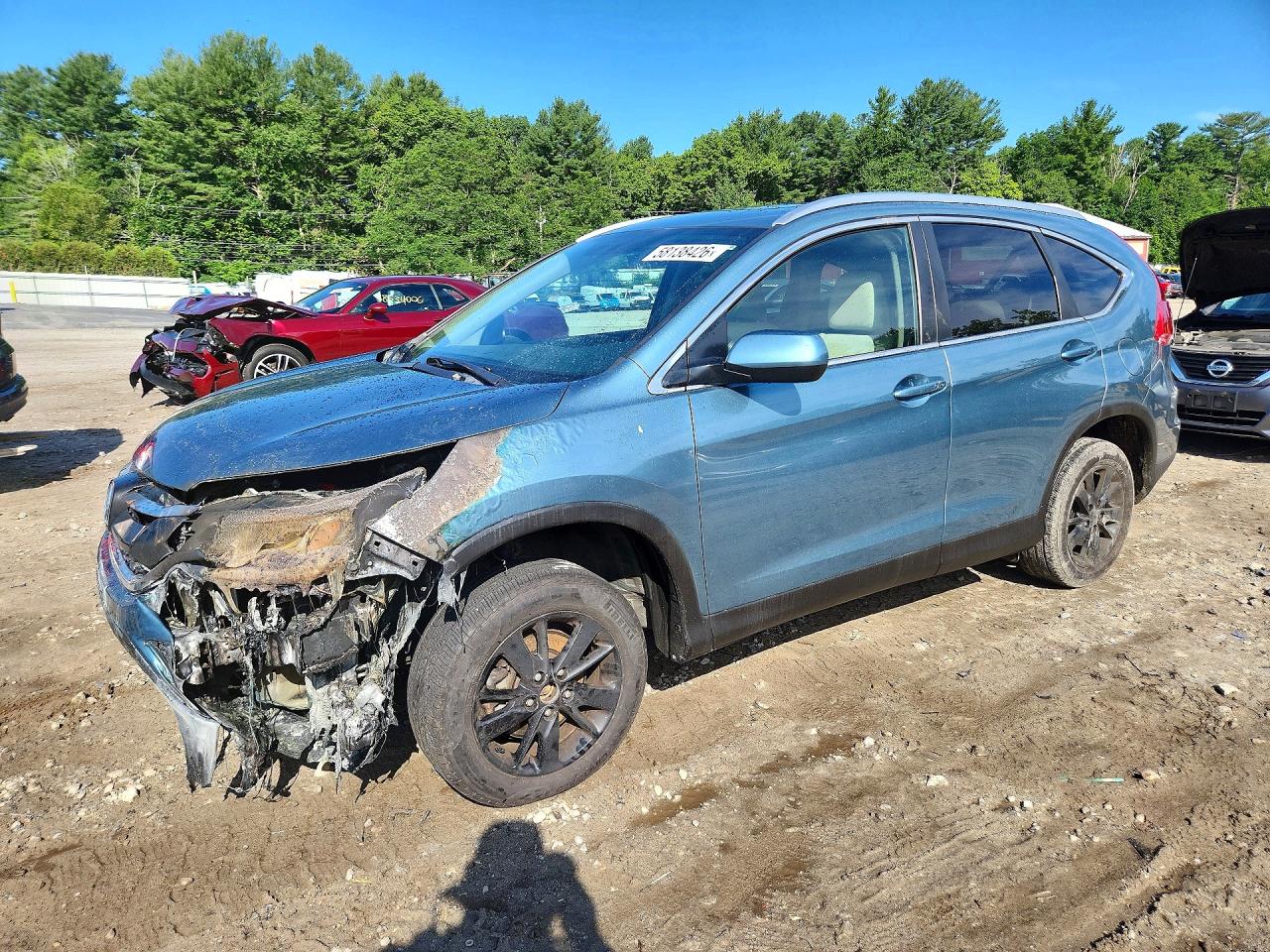 2015 Honda CR-V EX, VIN 2HKRM4H52FH619438 — Engine fire