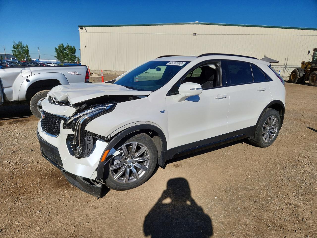 2023 Cadillac XT4 AWD Sport, VIN 1GYFZFR4XPF106806 — Front end