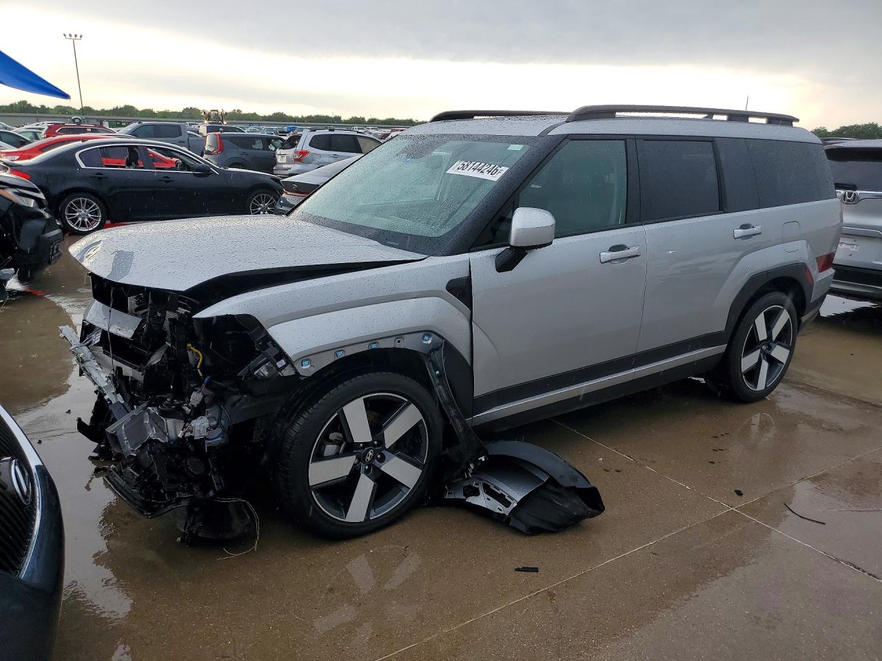 2024 Hyundai Santa Fe Limited, VIN 5NMP44GL6RH023807 — Front end