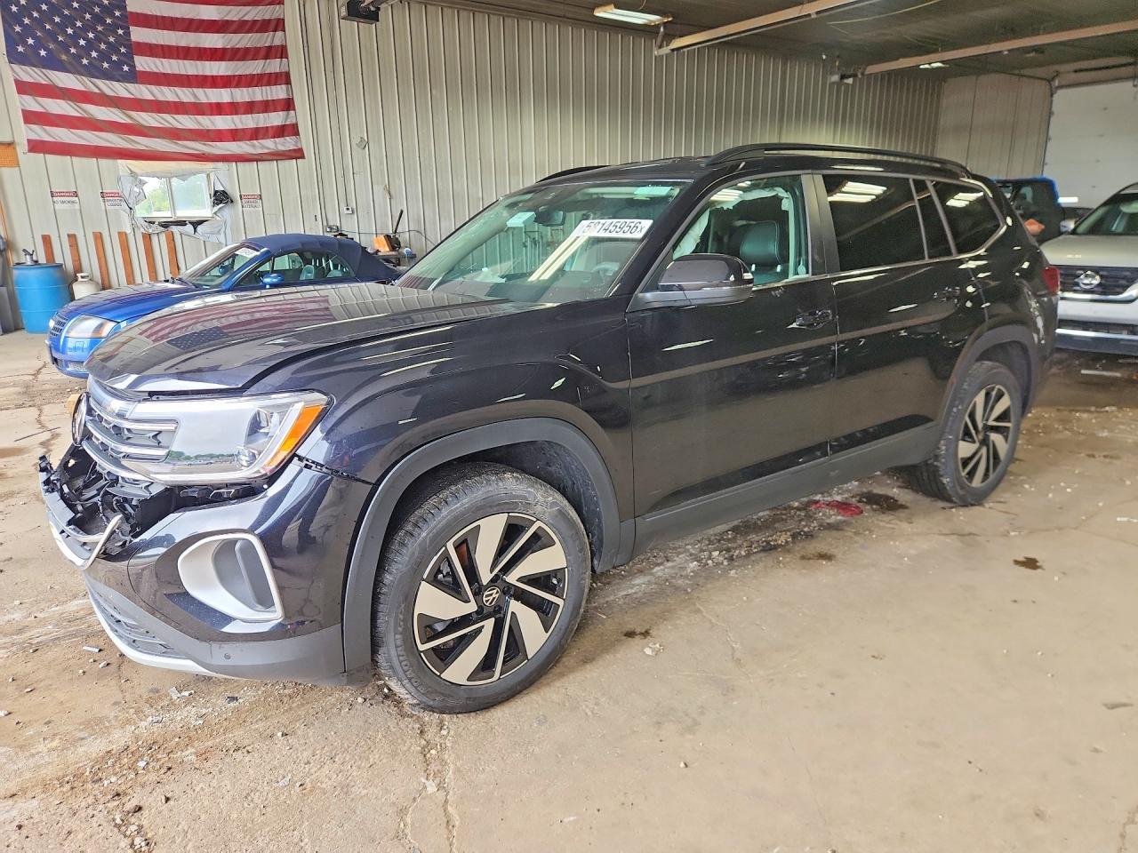 2026 Volkswagen Atlas SE, VIN 1V2WN2CA0TC529302 — Minor dents and scratches