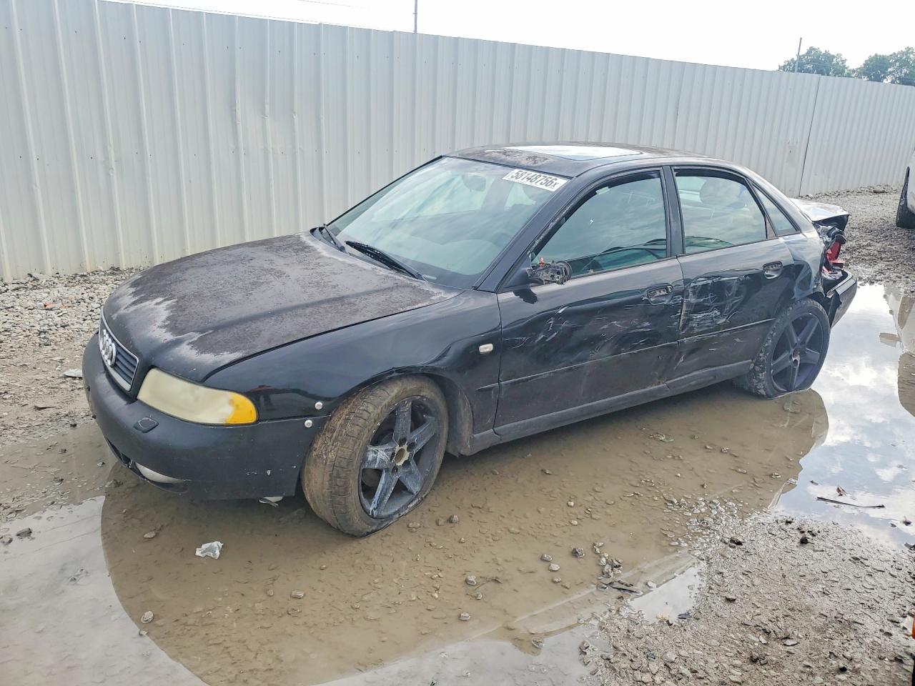 1999 Audi A4, VIN WAUCB28D7XA330262 — Зад