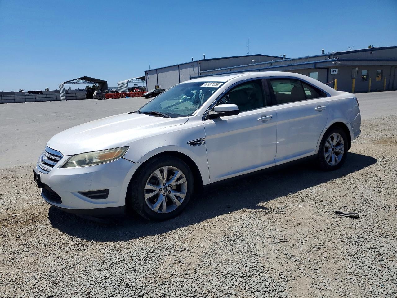 2012 Ford Taurus SEL, VIN 1FAHP2EW4CG103043 — Бок