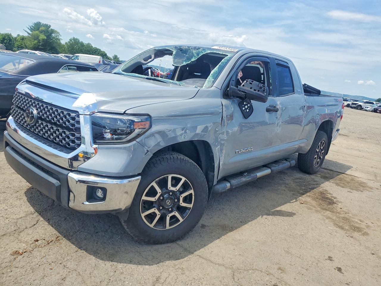 2021 Toyota Tundra SR5, VIN 5TFUY5F12MX962661 — Опрокидывание