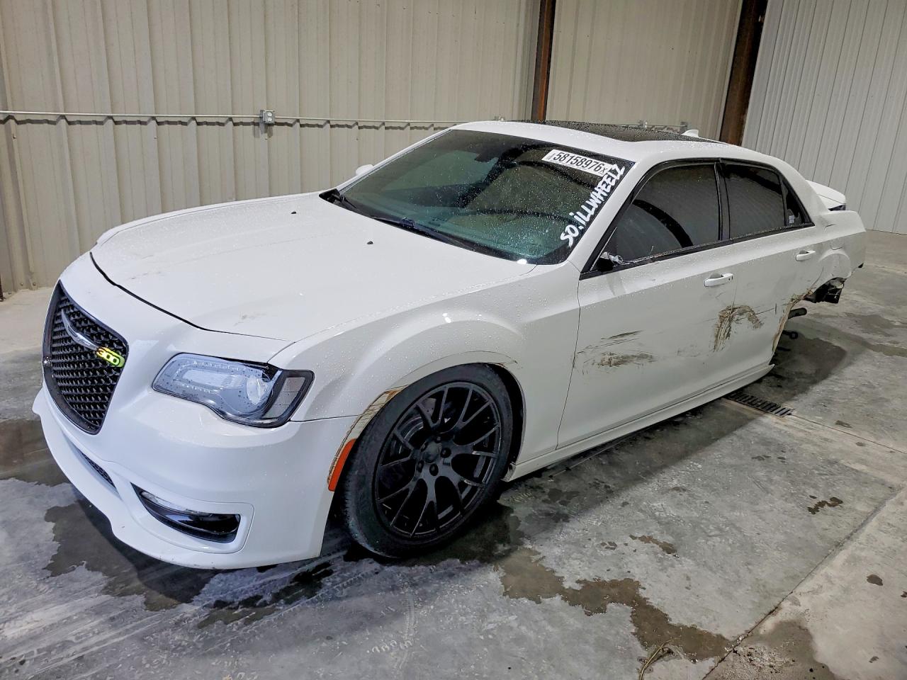 2018 Chrysler 300 S, VIN 2C3CCABT0JH152668 — Rear end