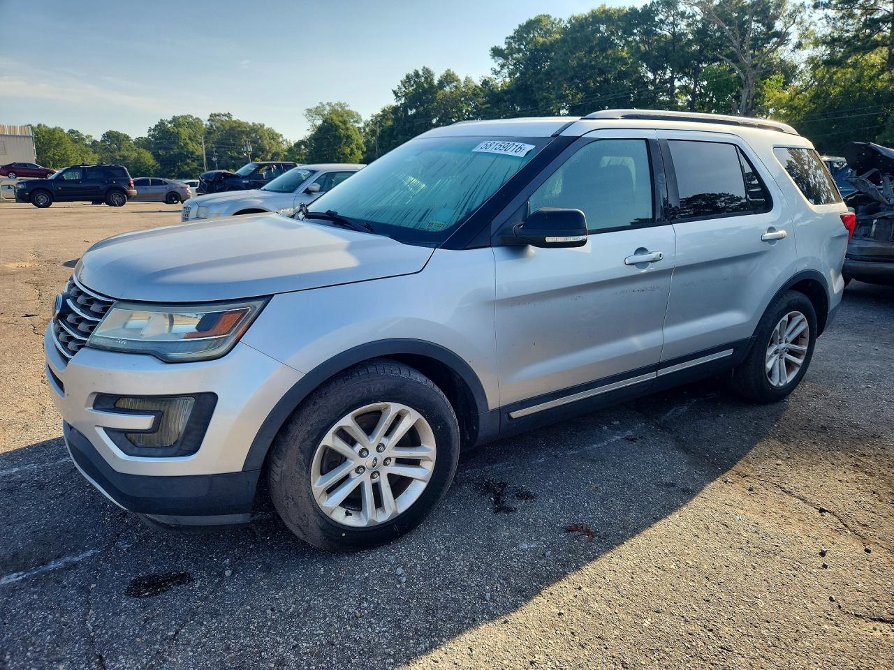 2016 Ford Explorer XLT, VIN 1FM5K7D89GGA11231 — Вода / потоп