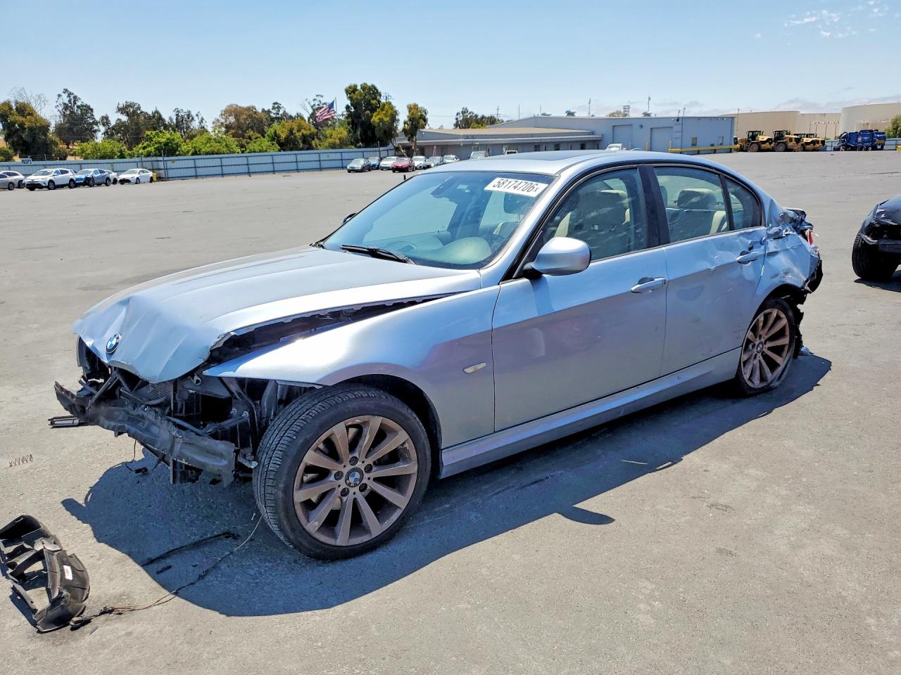 2011 BMW 3 Series 328i xDrive, VIN WBAPK5G58BNN26547 — Rear end