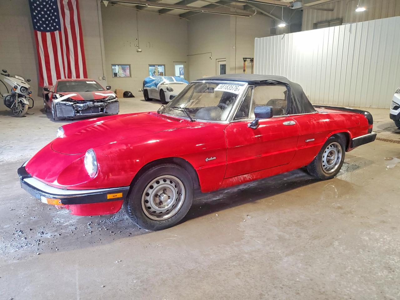 1986 Alfa Romeo Spider Veloce, VIN ZARBA5414G1043255 — Side