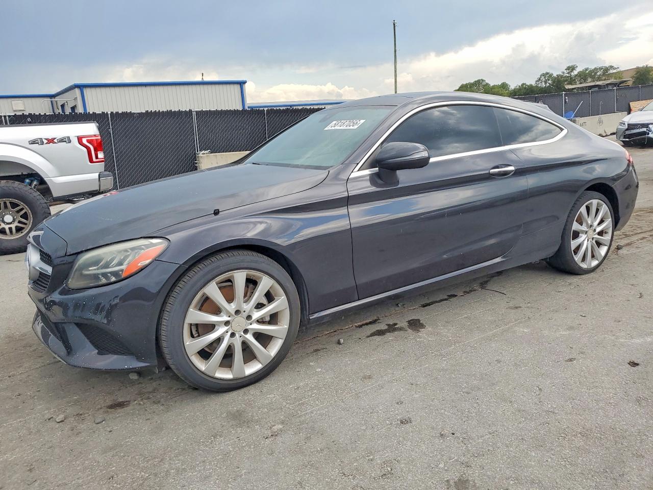2020 Mercedes-Benz C 300, VIN WDDWJ8DB9LF954092 — Minor dents and scratches