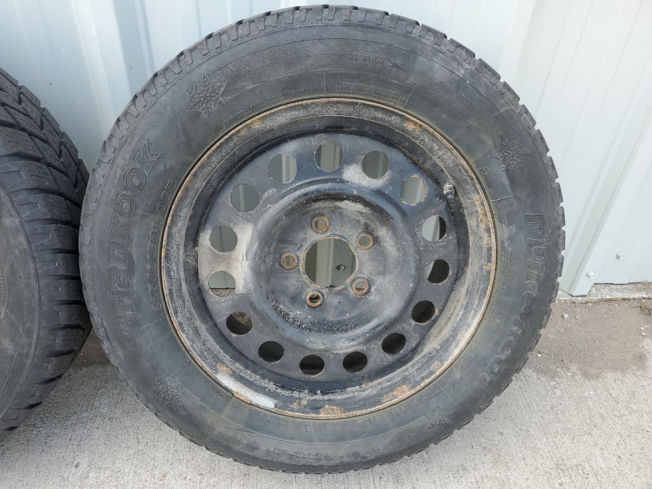 2007 Buick Allure CX, VIN 2G4WF58217121390 — Перед