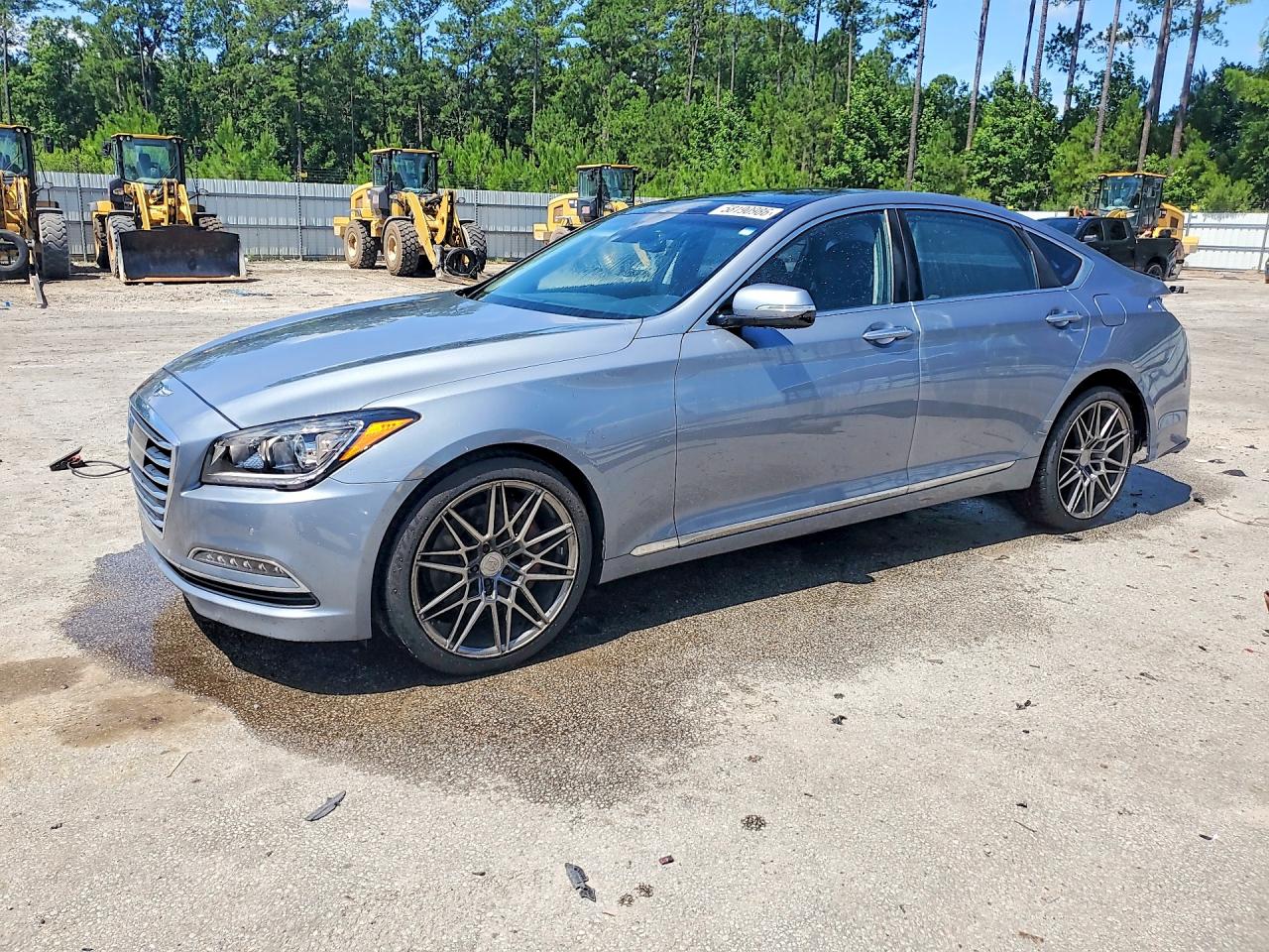 2017 Genesis G80 3.8L, VIN KMHGN4JE1HU180140 — Зад