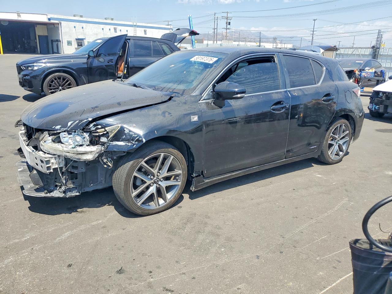 2016 Lexus CT 200h, VIN JTHKD5BH6G2255505 — Front end