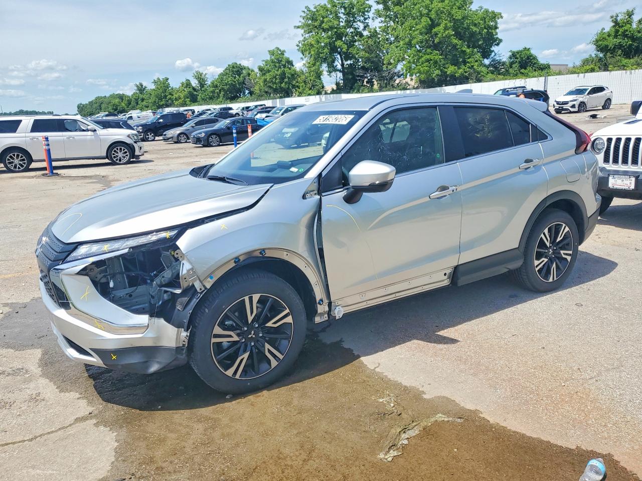 2026 Mitsubishi Eclipse Cross Black Edition, VIN JA4ATWAA2TZ034862 — Front end