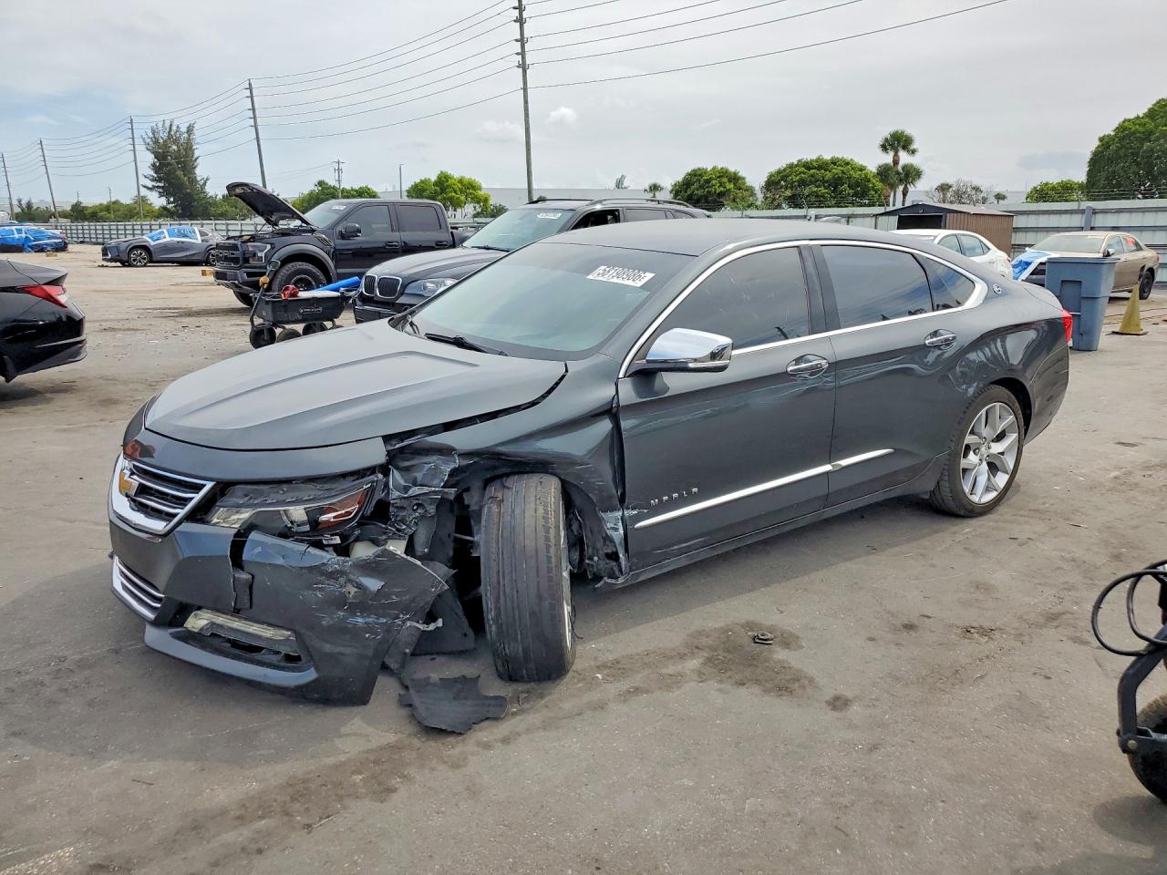 2019 Chevrolet Impala Premier, VIN 2G1105S39K9106599 — Front end
