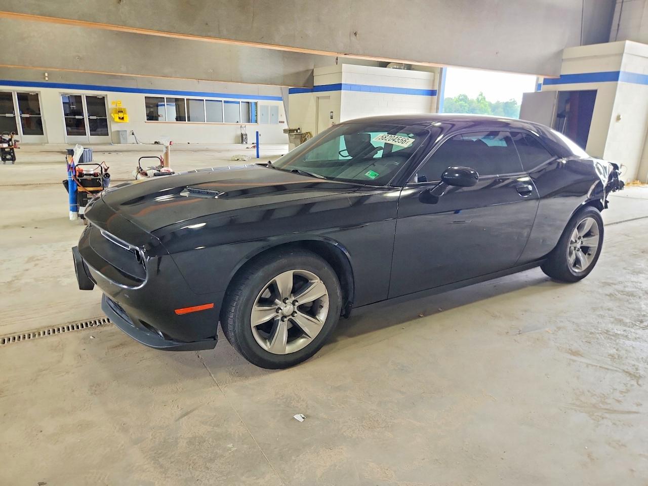 2017 Dodge Challenger SXT, VIN 2C3CDZAG4HH658949 — Rear end