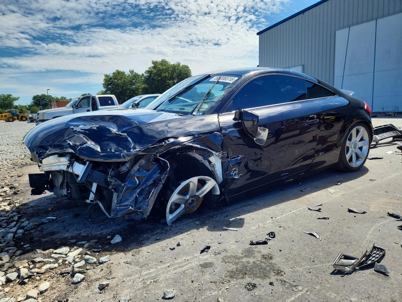 2008 Audi TT 2.0T, VIN TRUAF38J381002628 — Front end