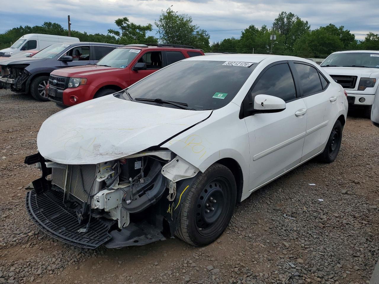 2016 Toyota Corolla LE, VIN 2T1BURHE2GC727853 — Front end