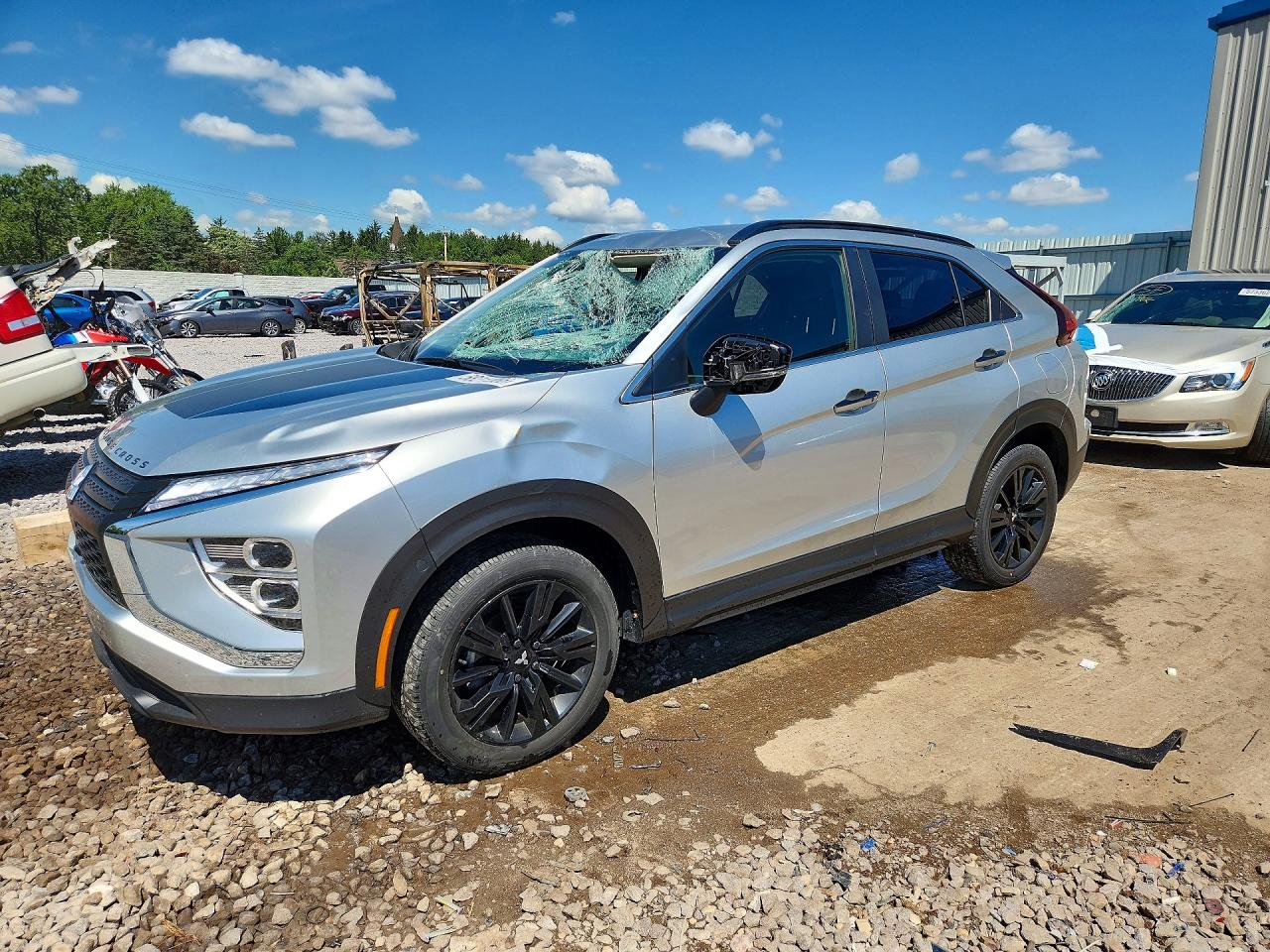 2024 Mitsubishi Eclipse Cross LE, VIN JA4ATVAA8RZ059431 — Front end