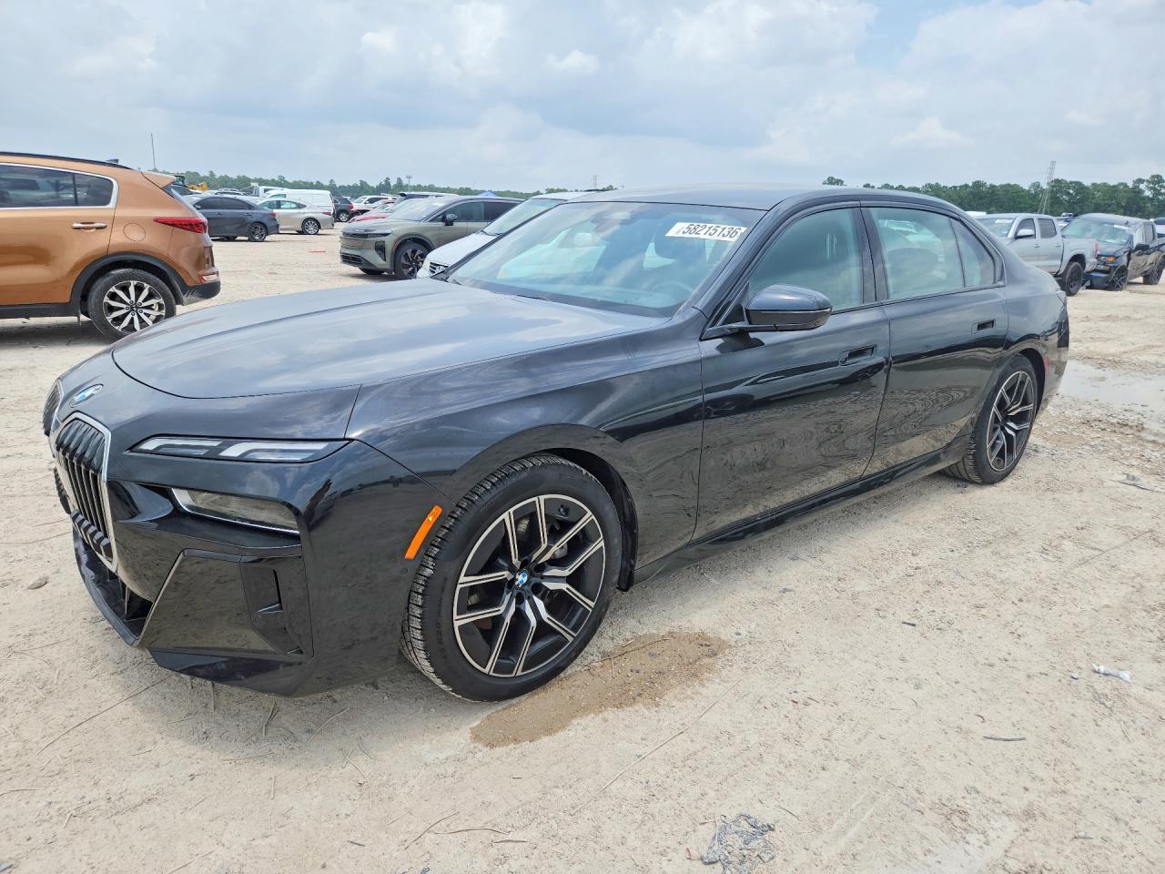 2023 BMW 7 Series 740i, VIN WBA23EH00PCM21708 — Вода / потоп