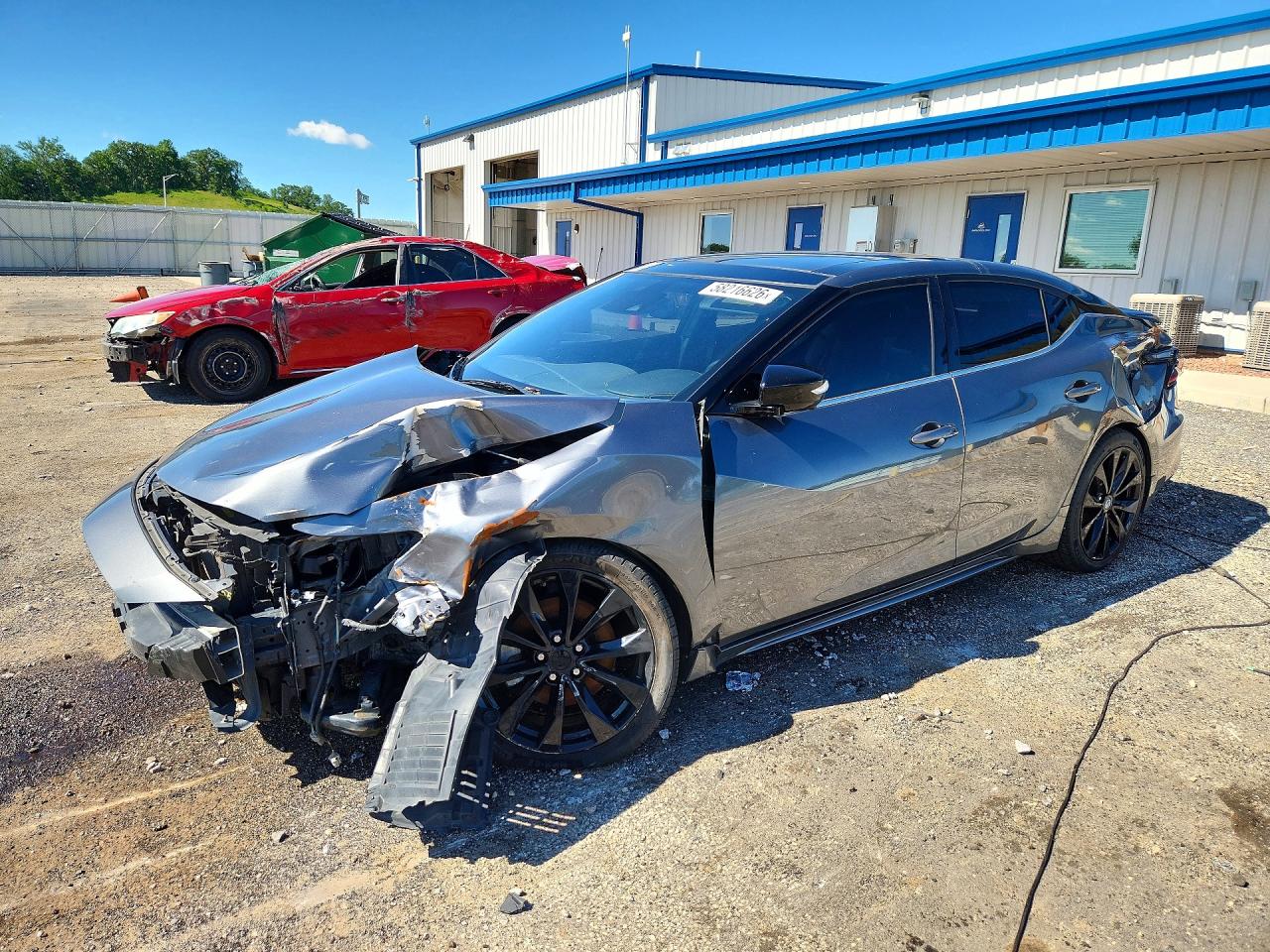 2021 Nissan Maxima SR, VIN 1N4AA6EV7MC515998 — Перед