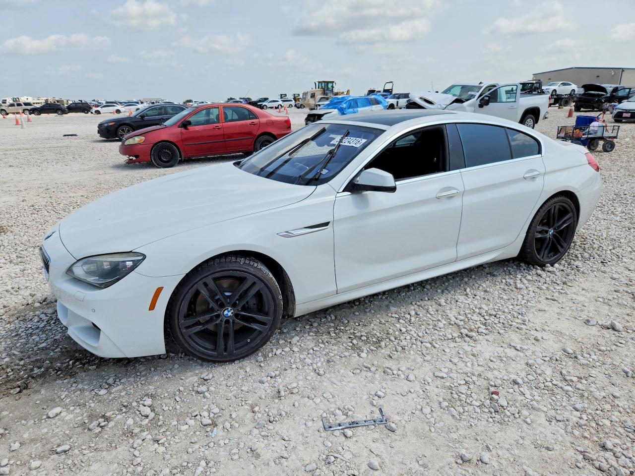 2013 BMW 6 Series 640i, VIN WBA6A0C58DDF14286 — Side