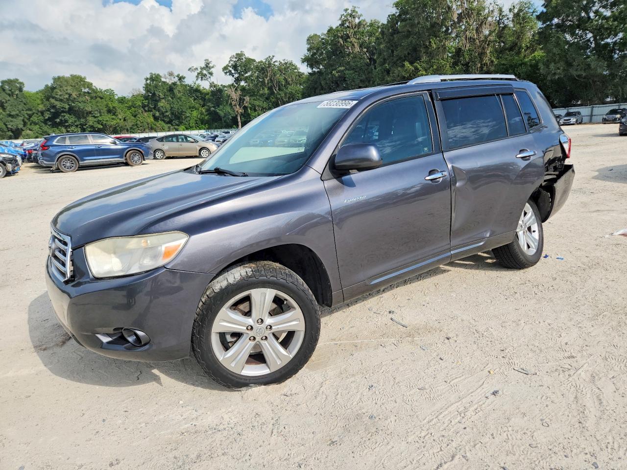 2010 Toyota Highlander Limited, VIN 5TDYK3EH7AS020368 — Rear end