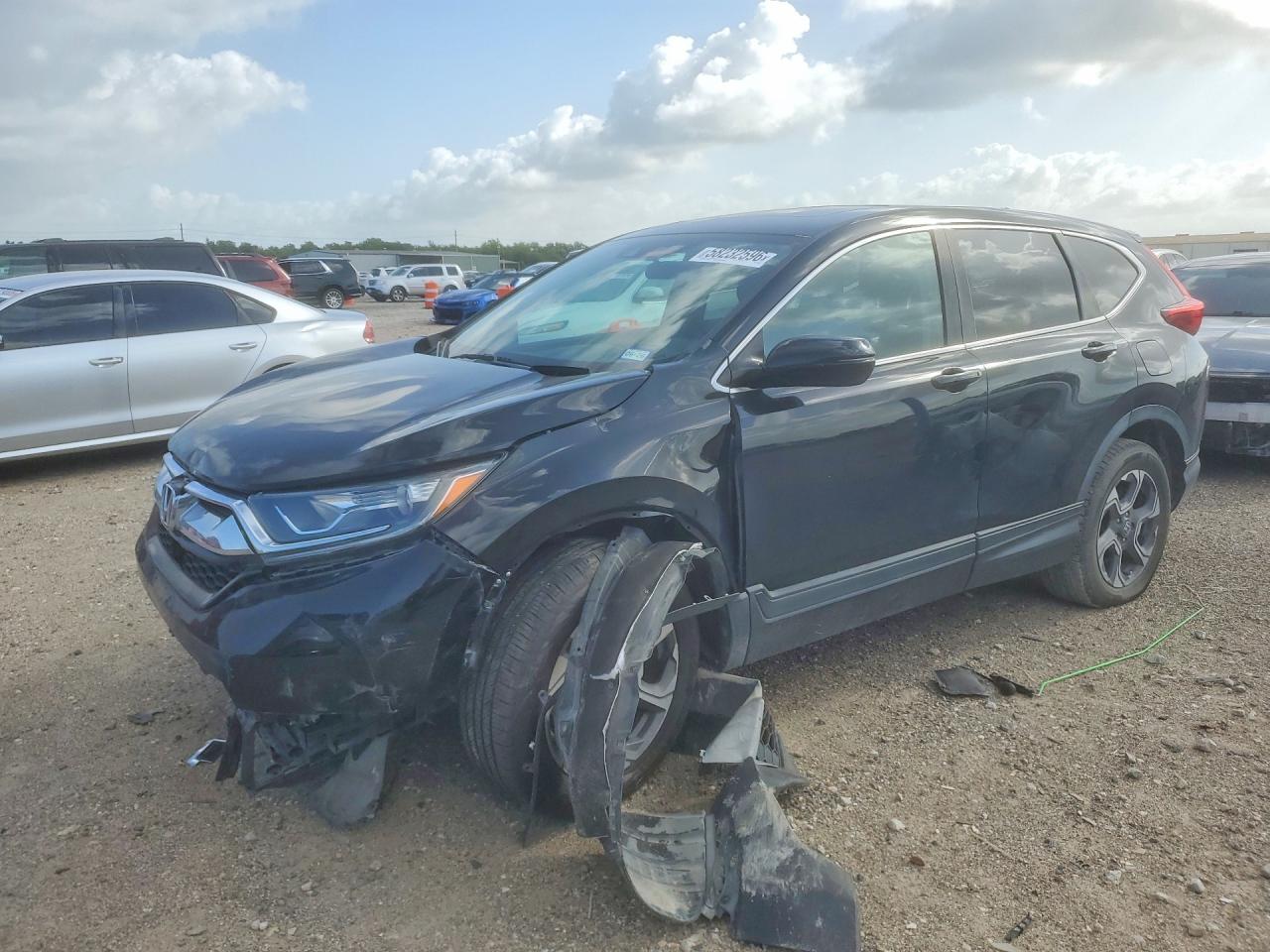 2019 Honda CR-V EX, VIN 7FARW2H50KE029055 — Front end