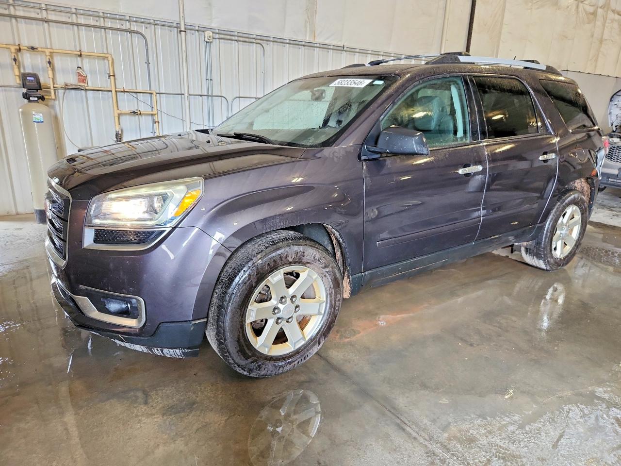 2015 GMC Acadia SLE, VIN 1GKKVPKD0FJ118754 — Front end