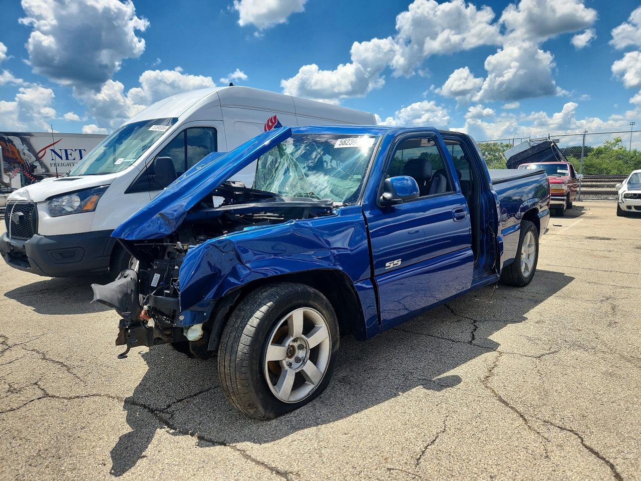 2003 Chevrolet Silverado SS, VIN 2GCEK19N131401165 — All over