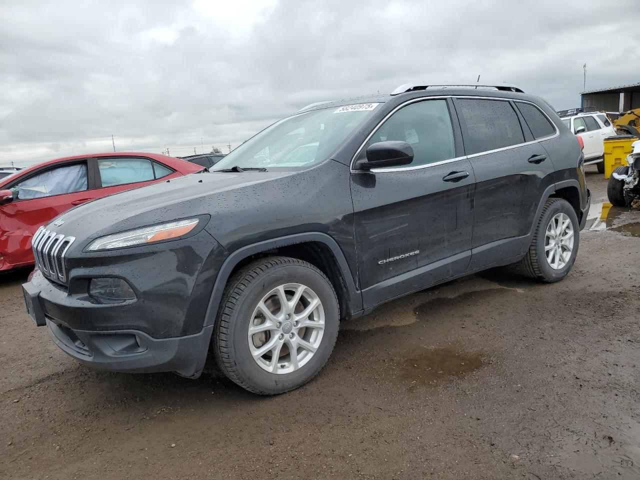 2015 Jeep Cherokee Latitude, VIN 1C4PJMCB6FW550938 — Зад