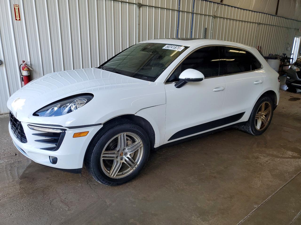 2017 Porsche Macan S, VIN WP1AB2A57HLB13179 — Front end